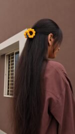 Sunflower Clutcher - Image 3