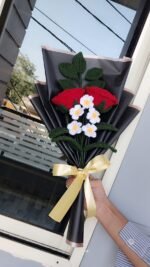 Crochet Rose & Daisy Bouquet - Image 3